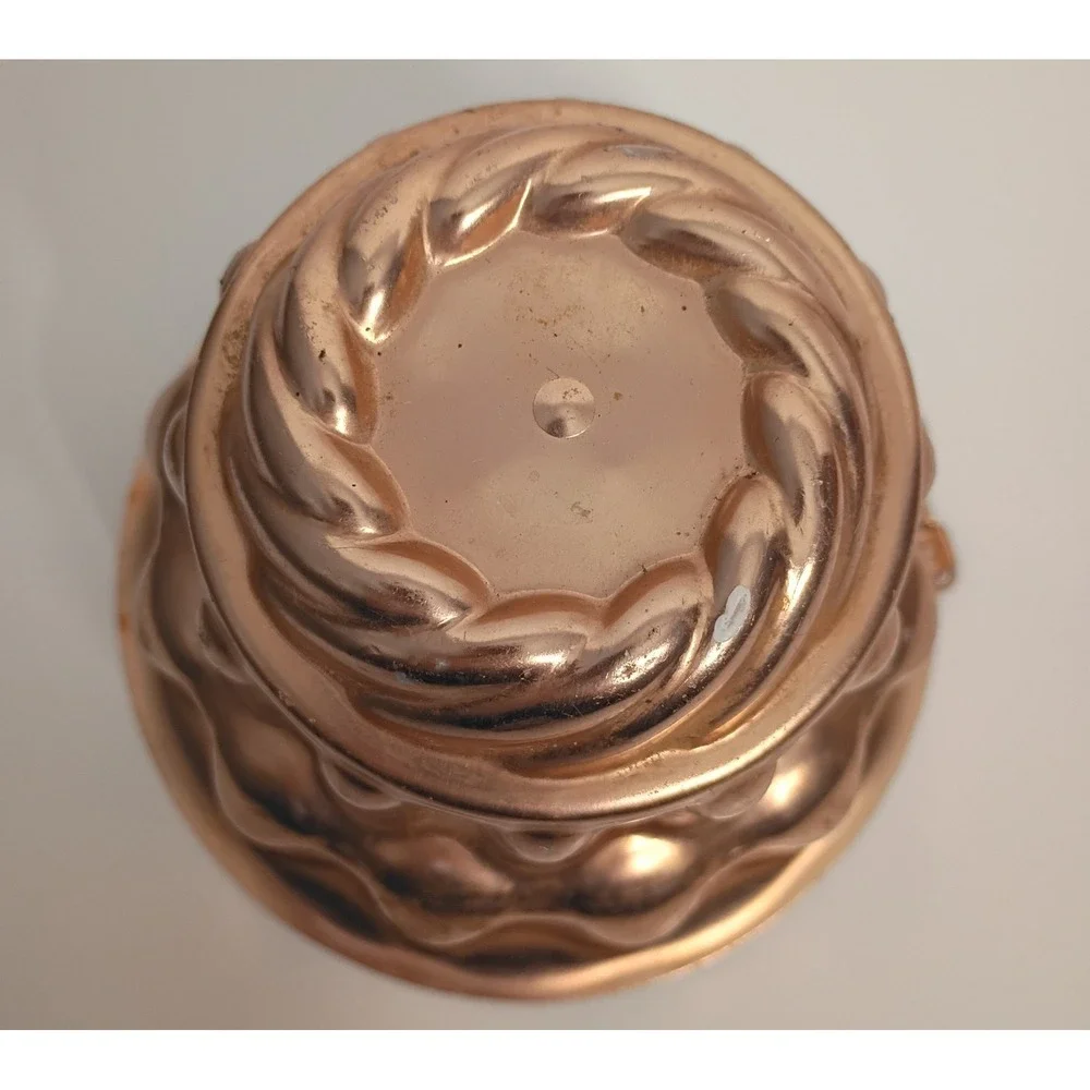 Copper Tone 6 Cup Jello-O Mold Cake Pan Baking Dish Kitchen Wall Decor Tower Vtg